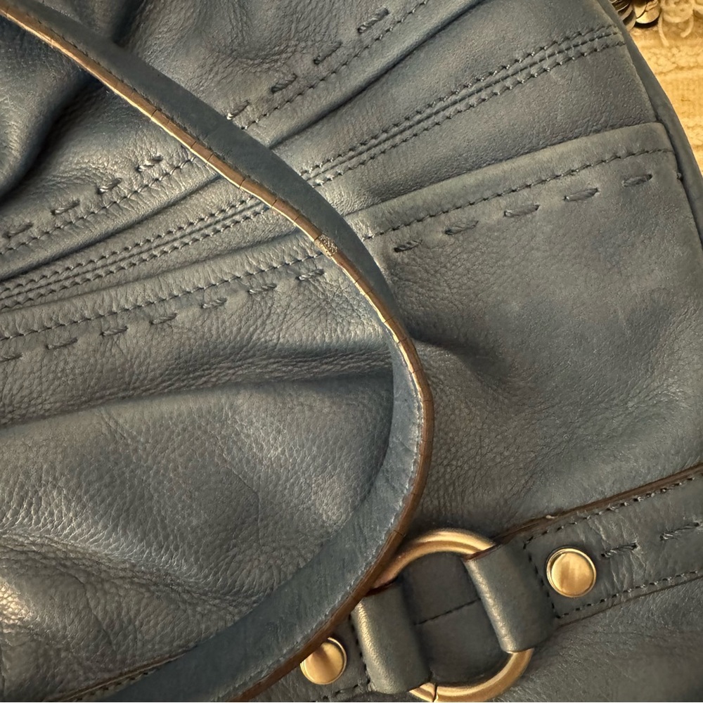 B. Makowsky Blue Leather Purse - Picture 14 of 14
